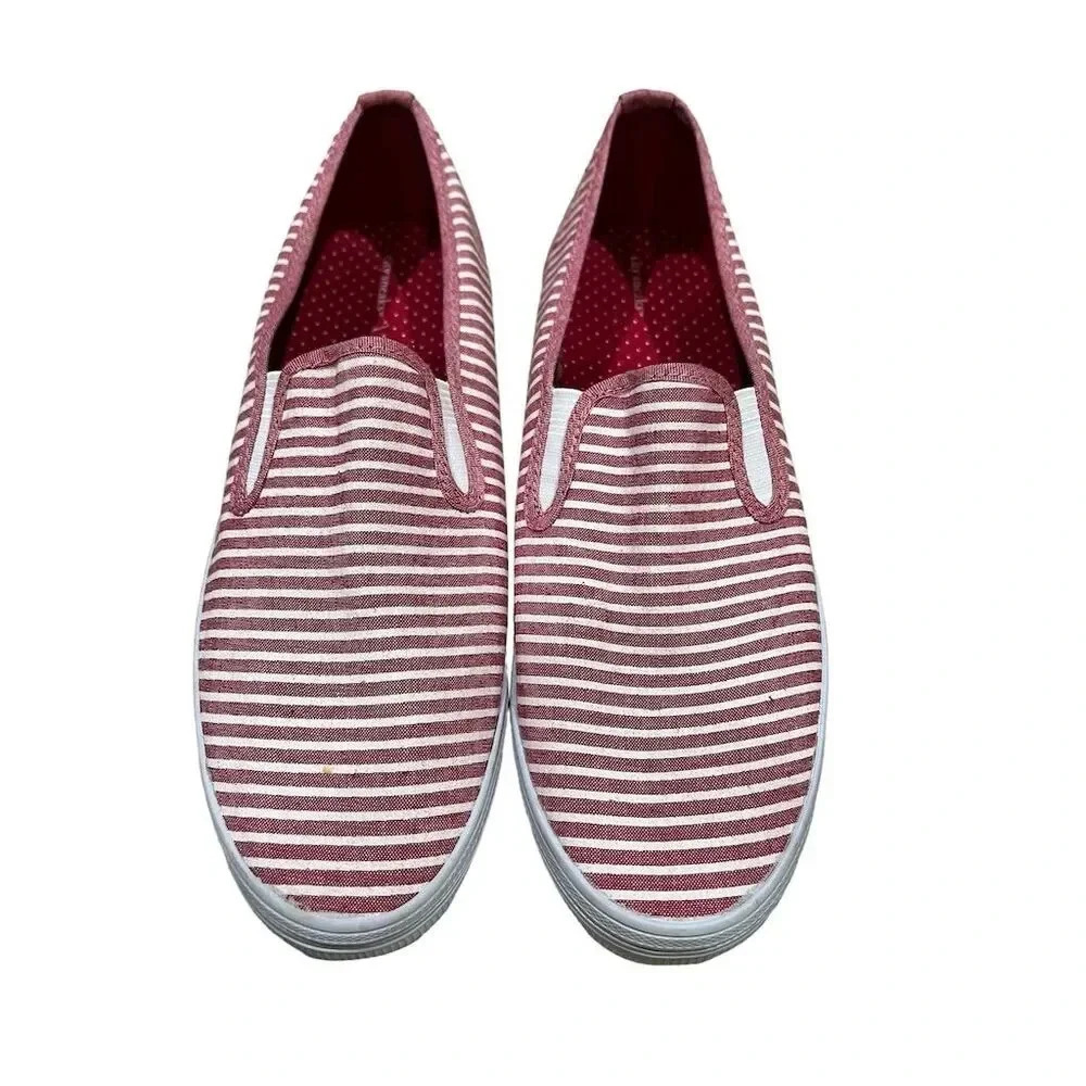 City Sneaks Women's Slip-On‎ Sneakers Size 11 Red & White Striped